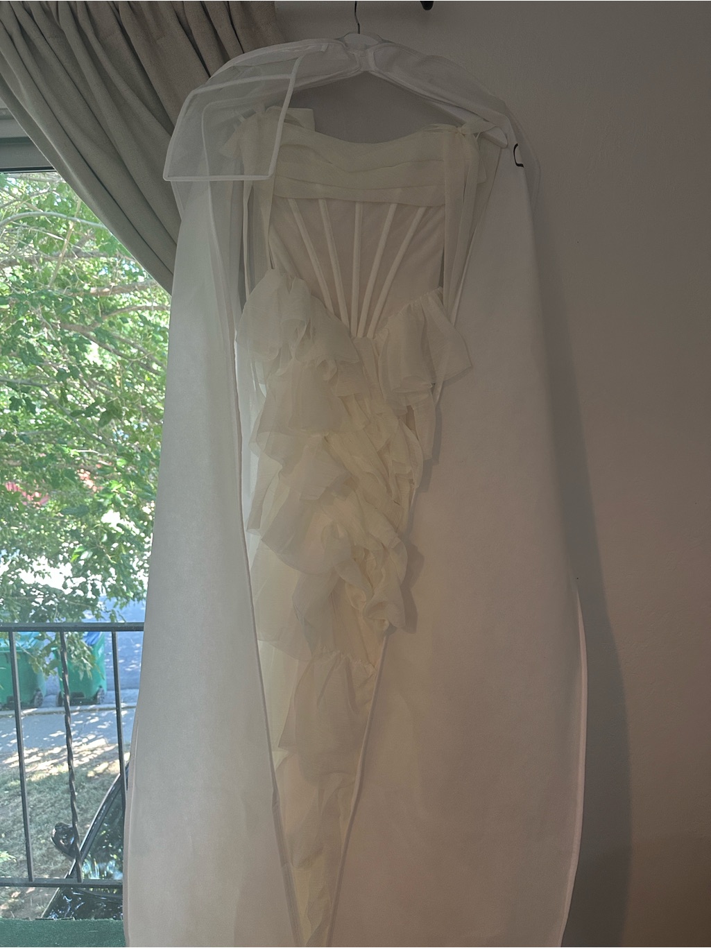 Rue De Seine - Jacqueline Off-White Tiered Ruffle Corset Gown- Wedding Dress — image 2 of 8